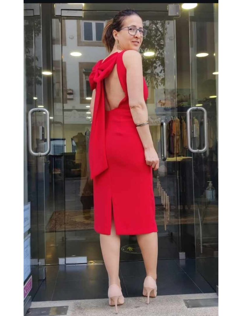 Vestido Midi Laço Costas