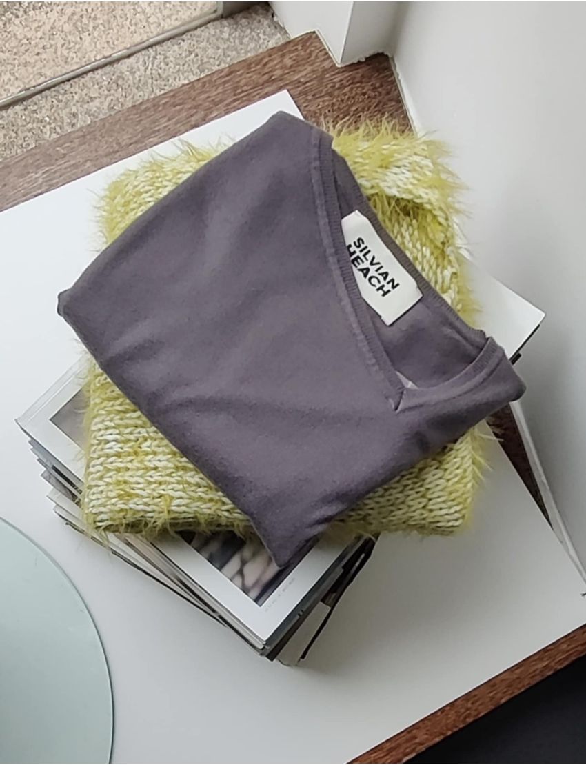 Camisola Decote Assimétrico