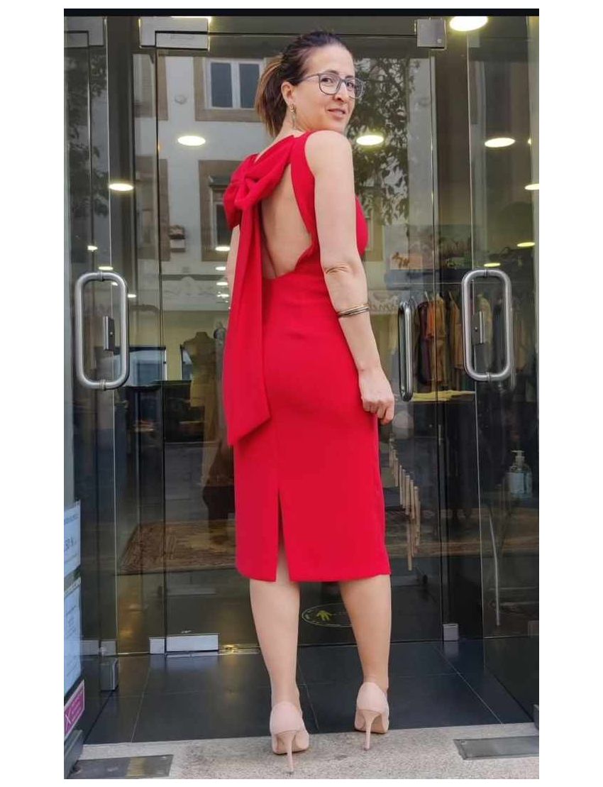 Vestido Midi Laço Costas