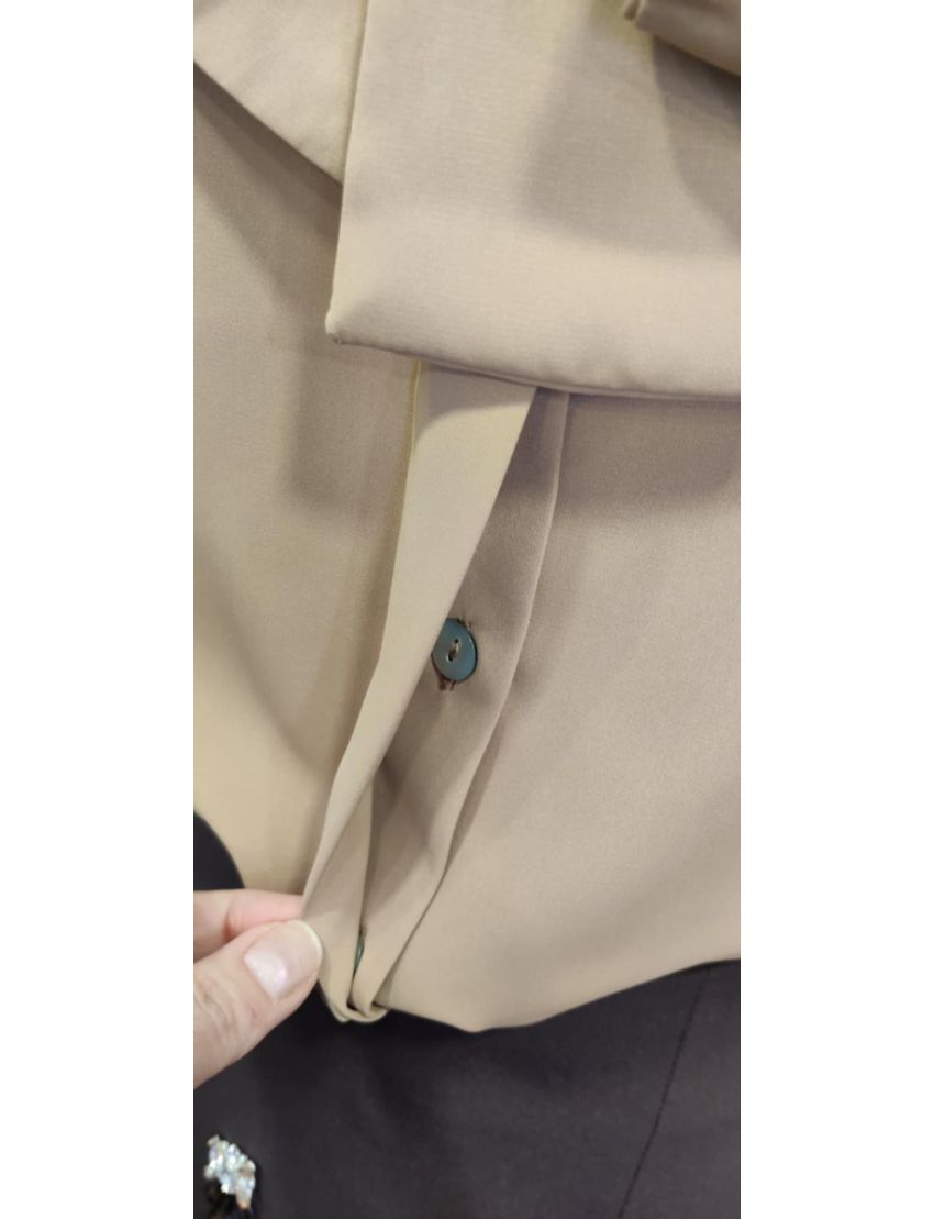 Camisa Blusa Laço Amovível