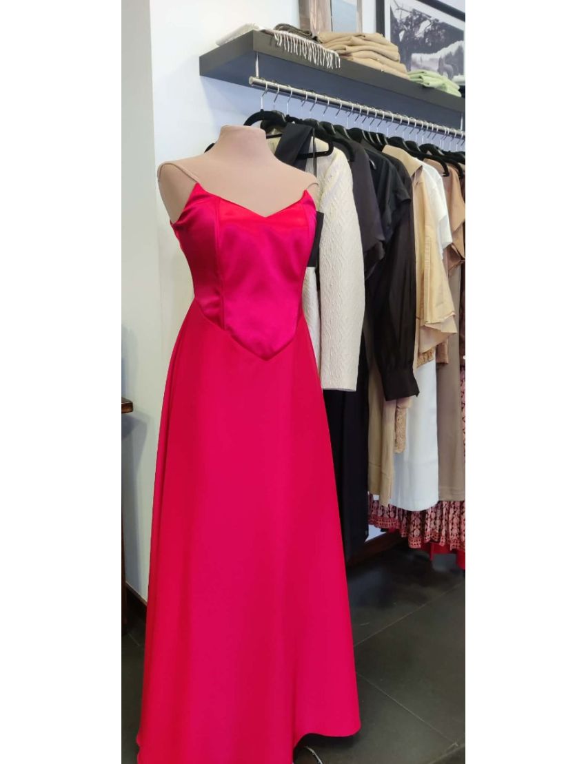 Vestido Longo Corpete Atilhos