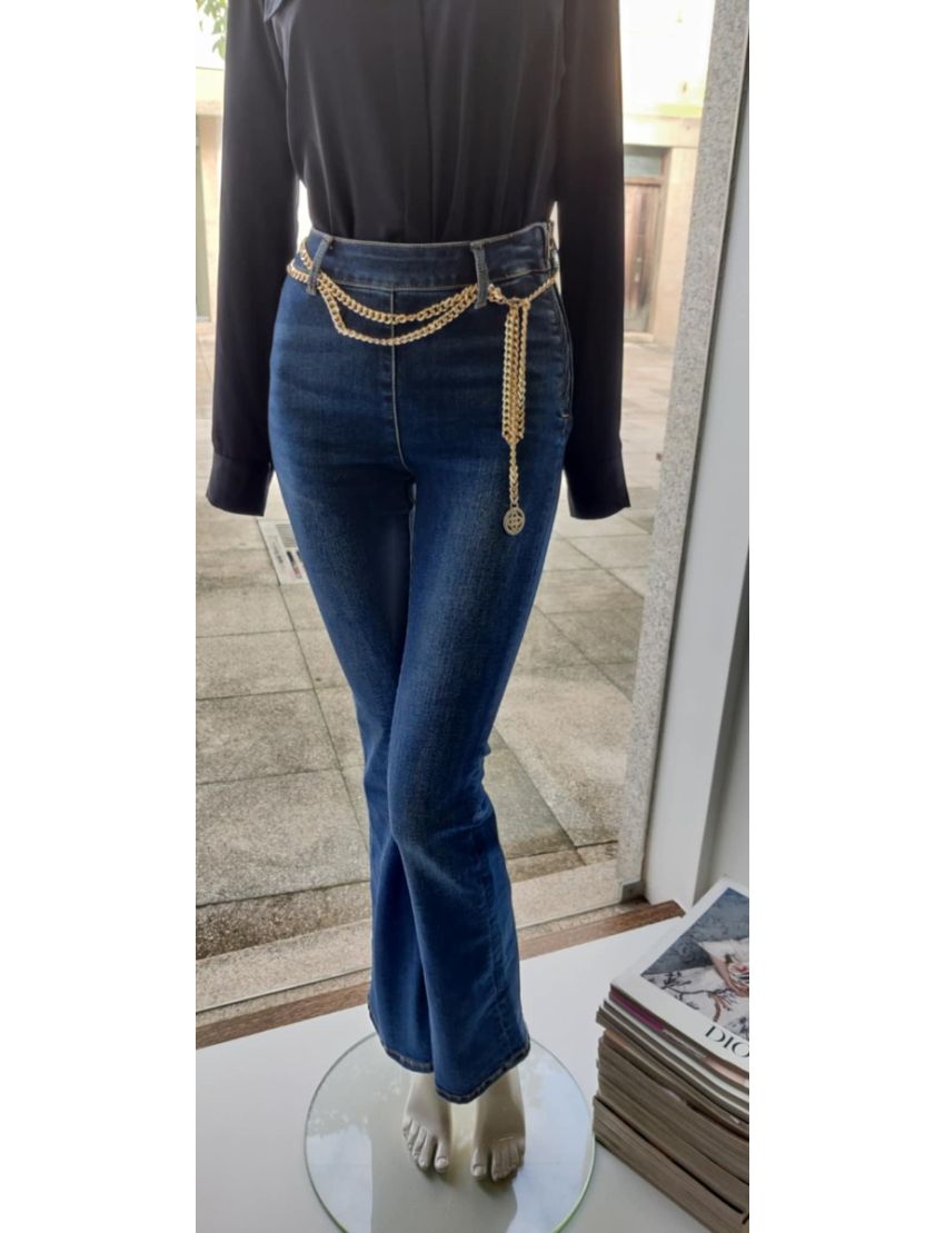 Calças Jeans Boca de Sino 