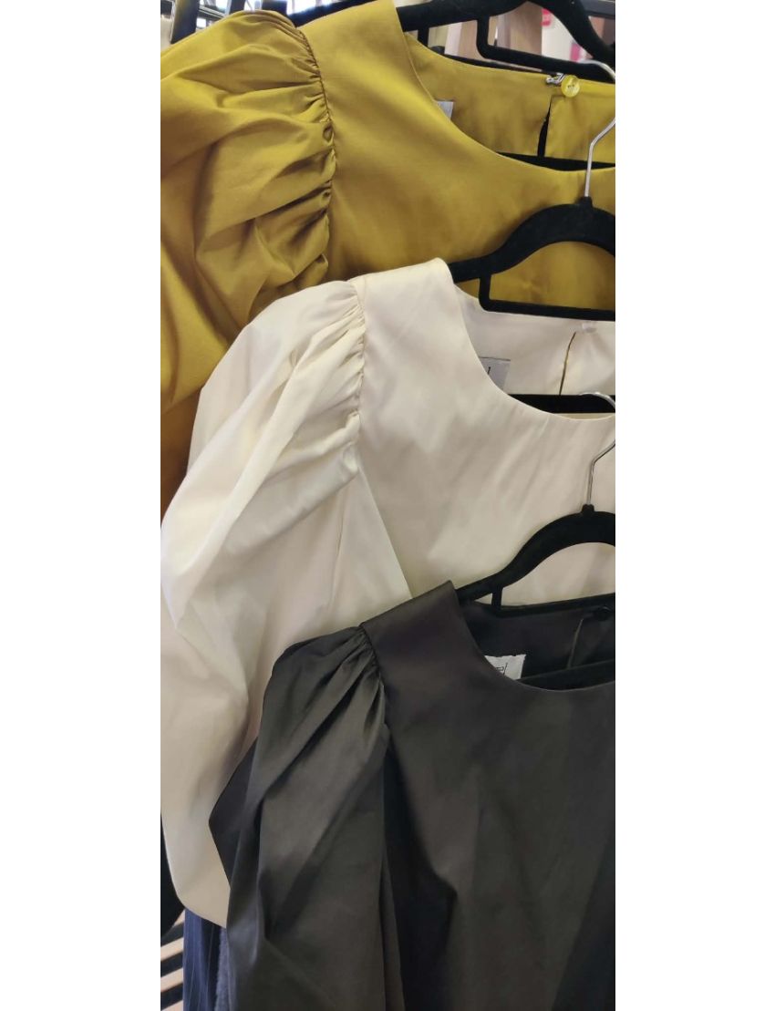 Blusa Taftá Manga Balão