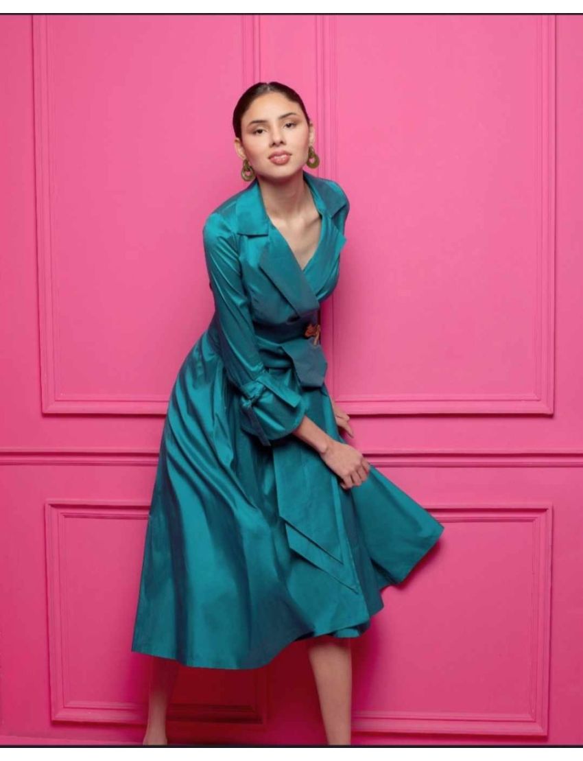 Vestido Casaco Cauda laço