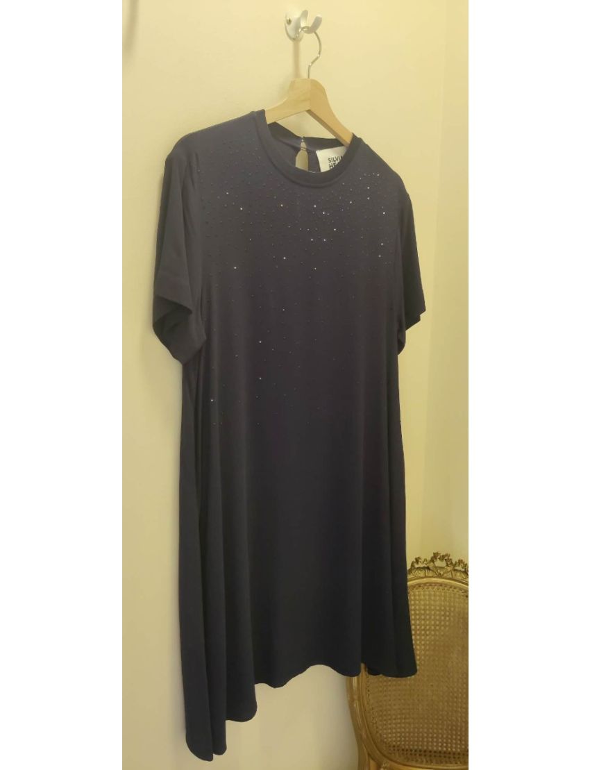 Vestido curto fluído