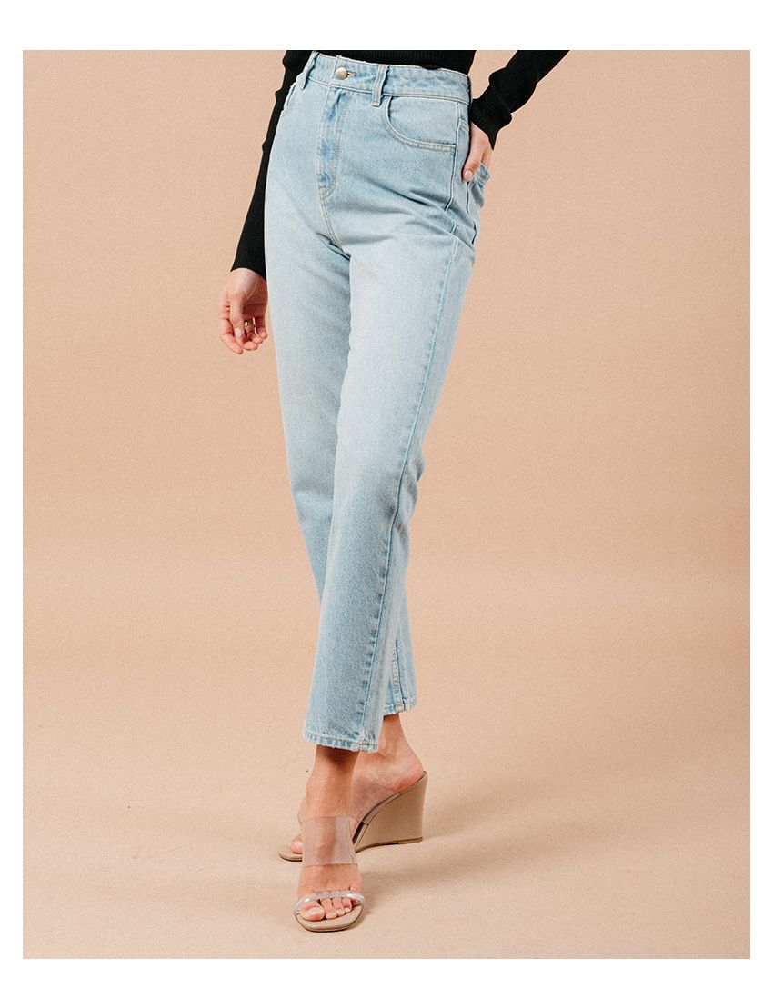 Calça jeans azul claro