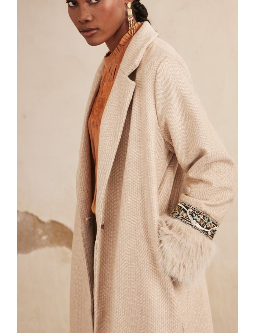 Casaco Comprido Punho Pelo