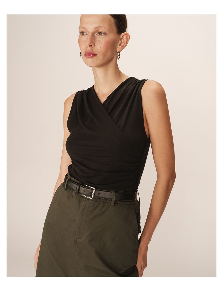 Top de malha drapeado