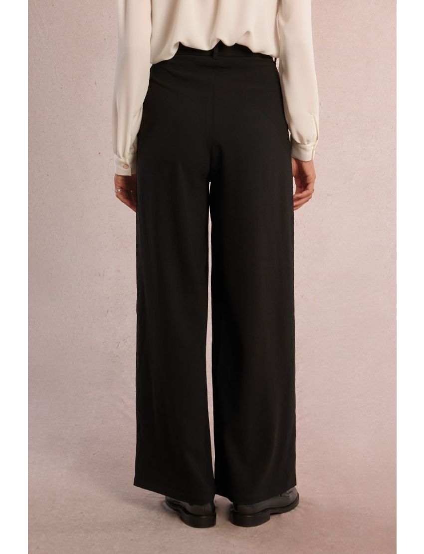 Calças Flare Pregas Crepe