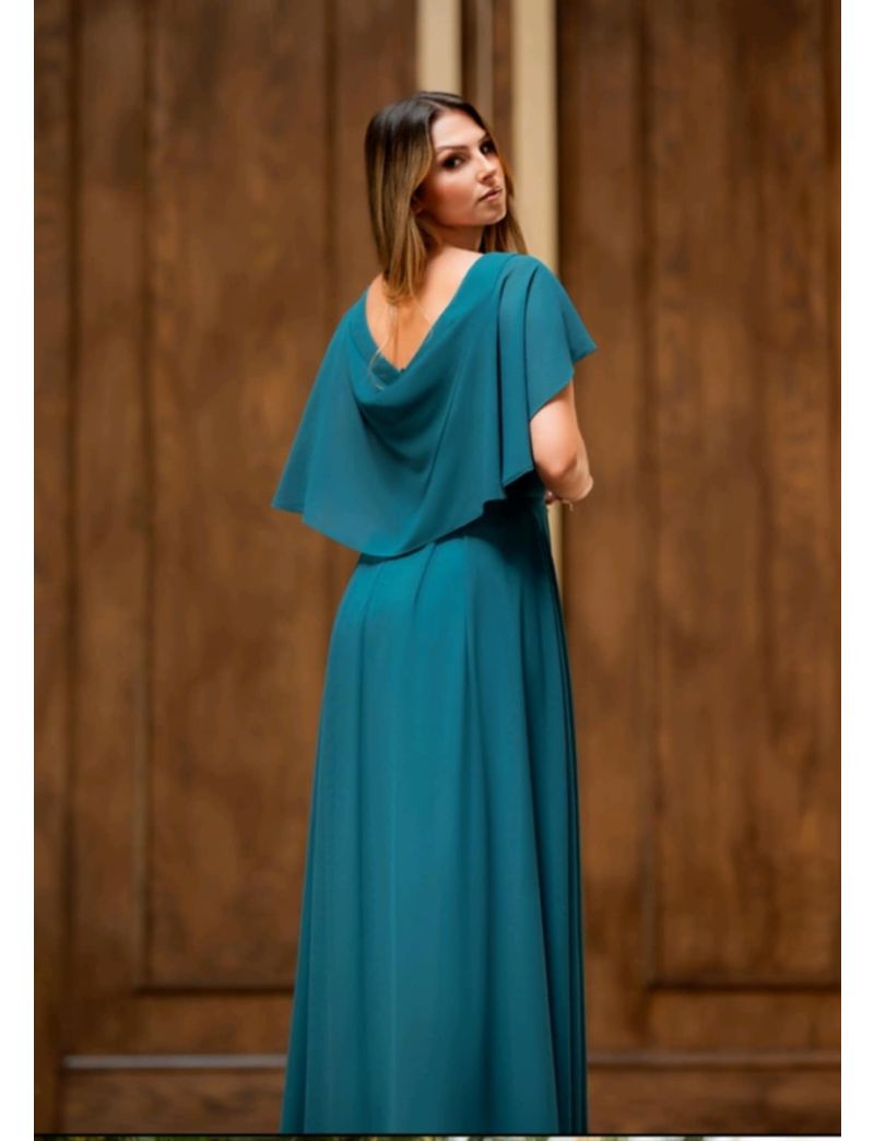 Vestido Longo Fluido Capa